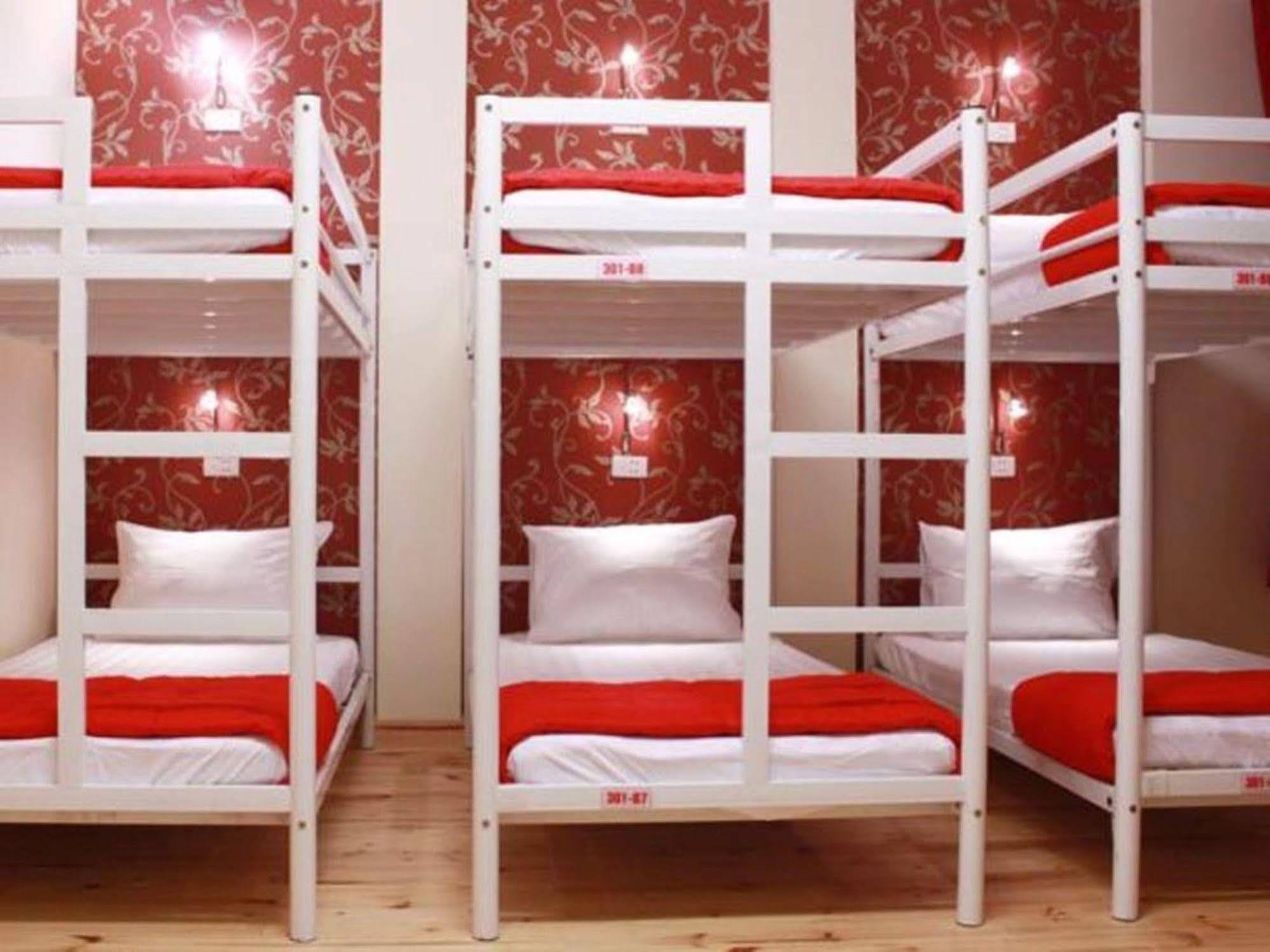 Koniko Backpackers Hostel Ho Chi Minh City Bagian luar foto